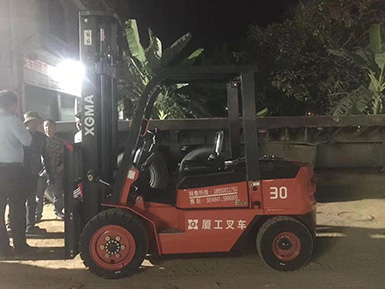 急客戶之所急，永新昌叉車服務(wù)暖人心